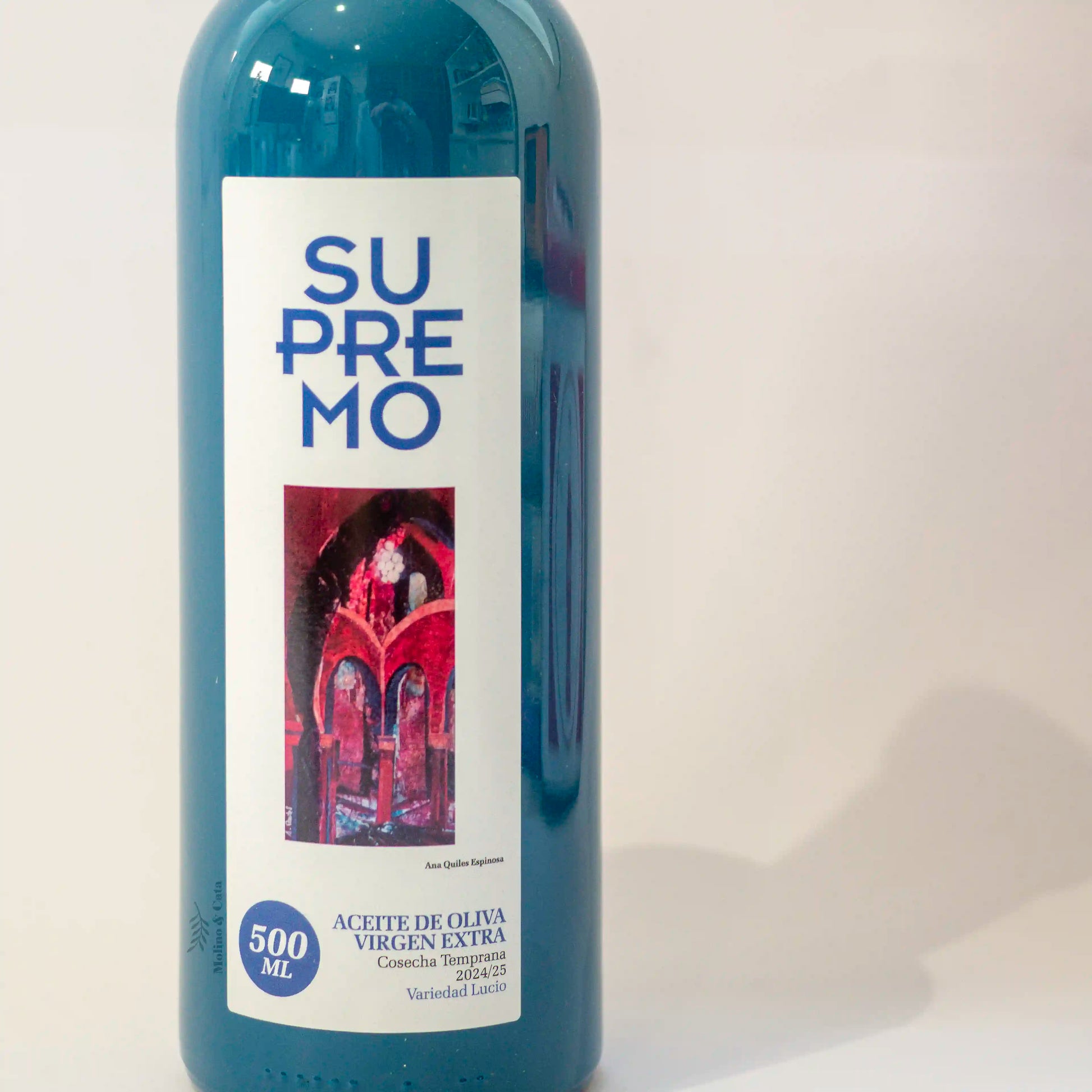 Aceite de Oliva Virgen Extra Supremo Lucio 500ml detalle de la botella
