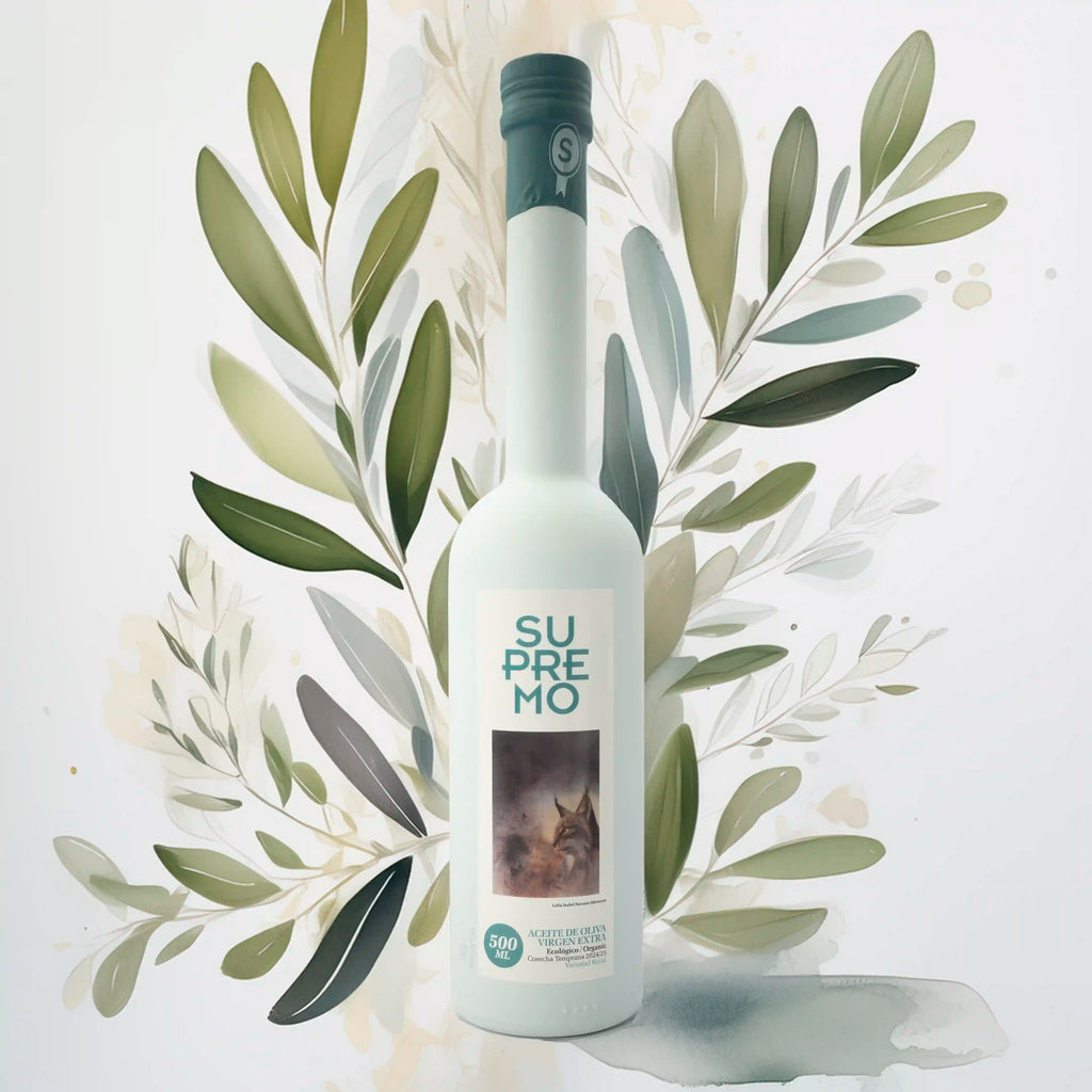 Aceite de Oliva Virgen Extra Supremo Royal de Cazorla 500ml con fondo inspirado en el diseño de la botella
